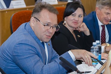Заксоб проголосовал за Сергея Балыкина и процедуру выборов мэра